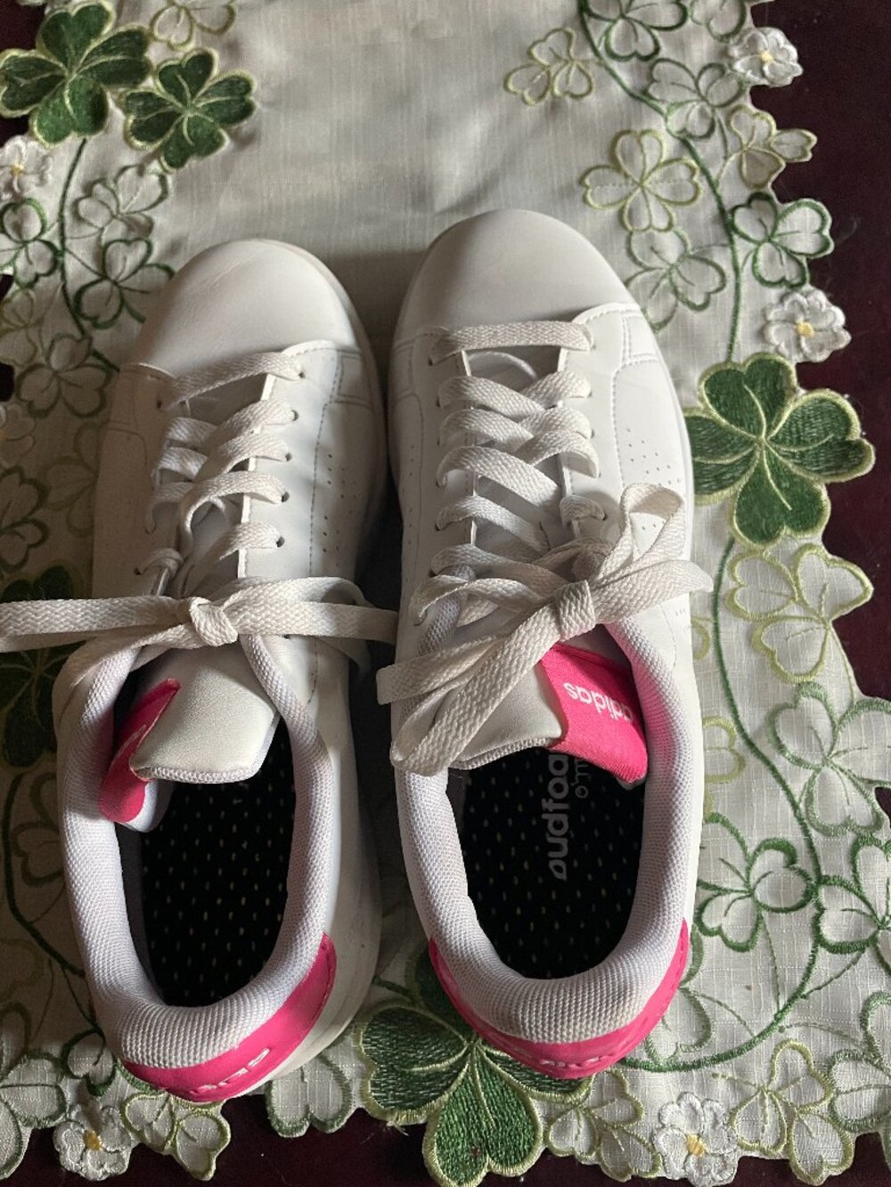 Adidas Classic Sneakers